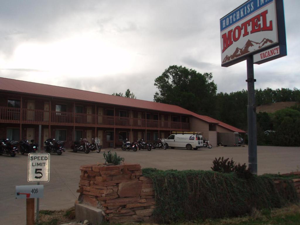 Hotchkiss Inn Motel Extérieur photo