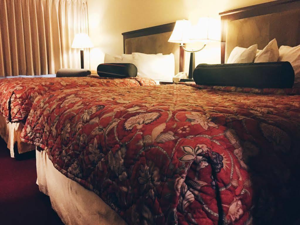 Hotchkiss Inn Motel Extérieur photo